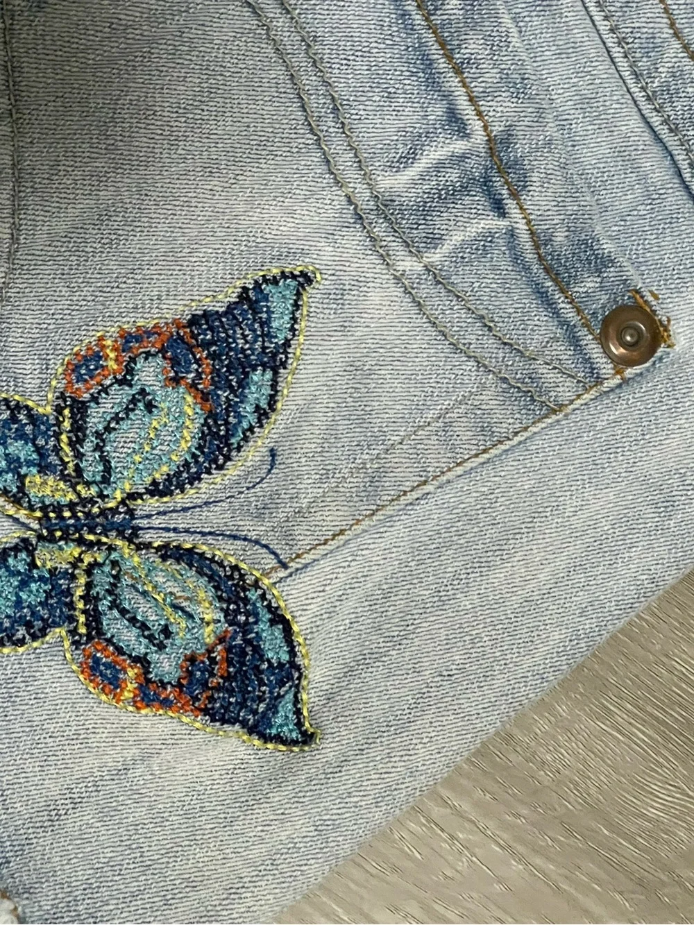 NOBO casual light